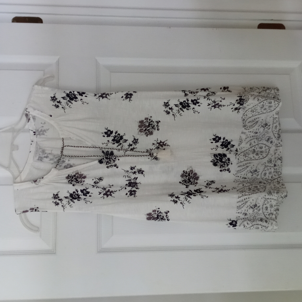 Lucky sleeveless top